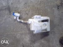 Zbiorniczek spryskiwaczy VW