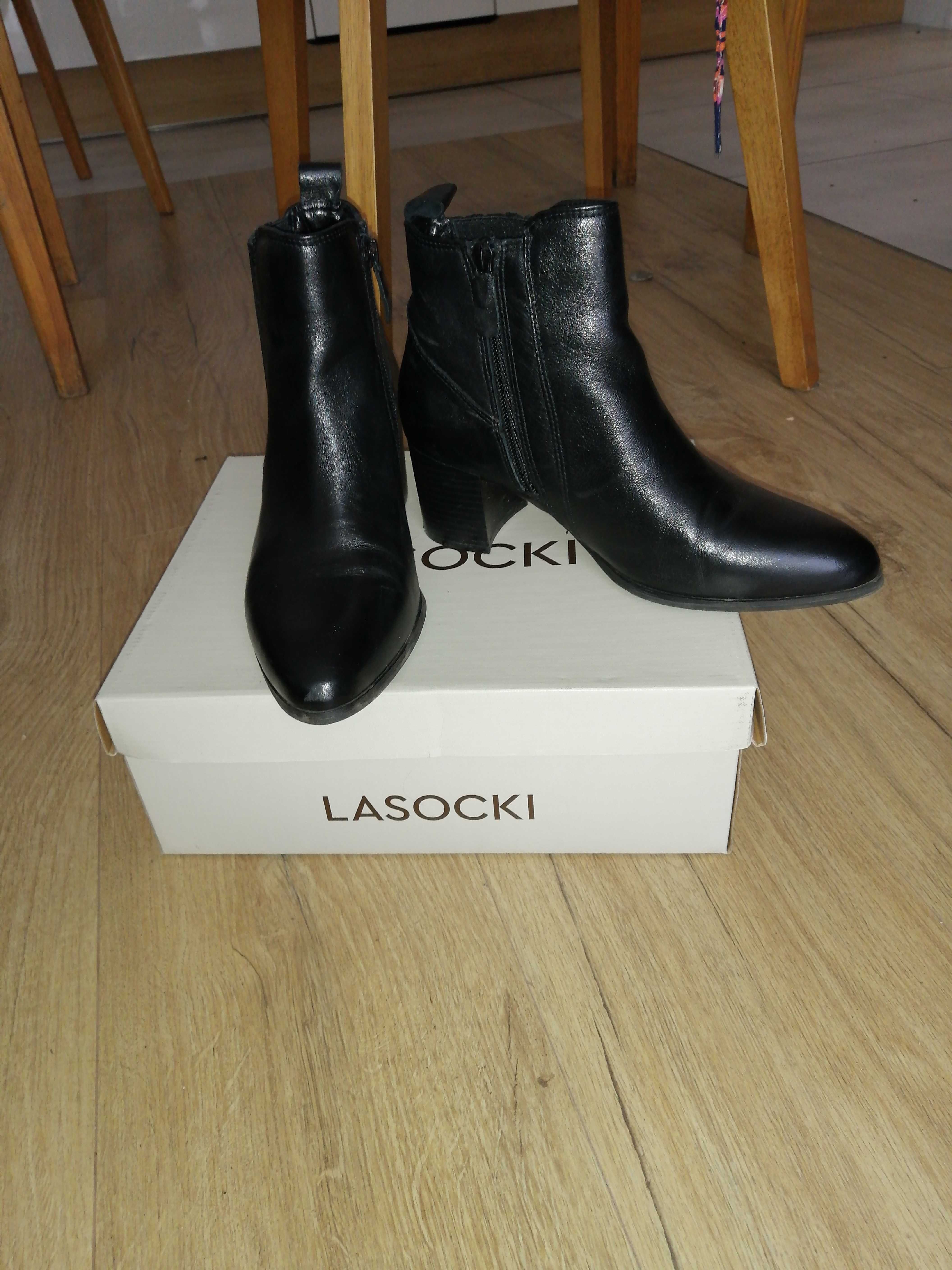Botki buty skózany firmy Lasocki nowe