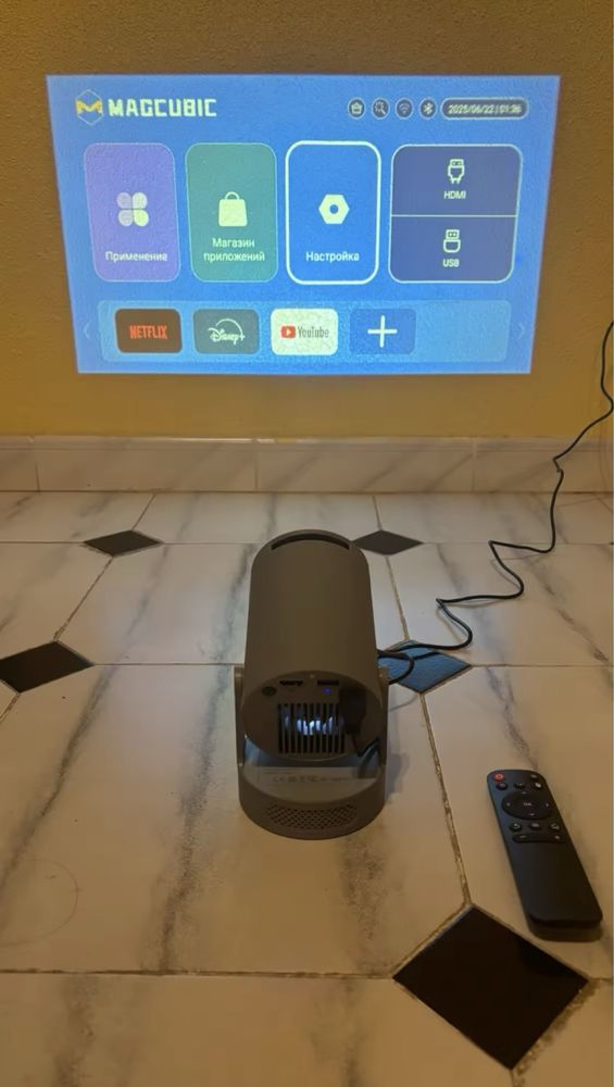 Projetor HY300Pro+ Mini — NOVO (usado só para teste) | 70€