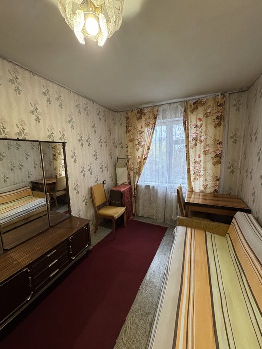 Місце, місце і ще раз місце! 3-кімнатна + ГАРАЖ в Центрі біля ЦНАПу.