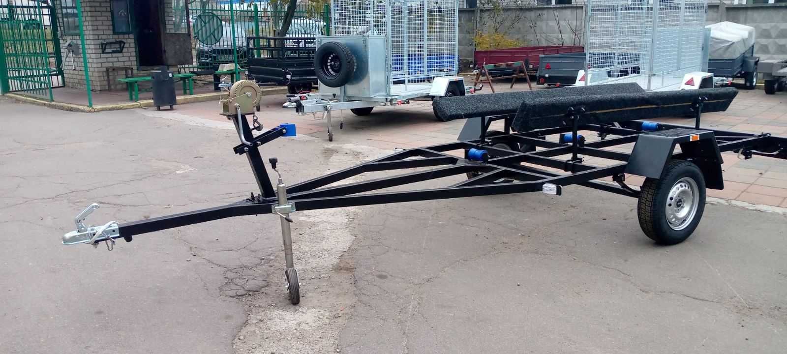 Спеціалізований Лафет для човна  5,5 м з  заводу  з документами