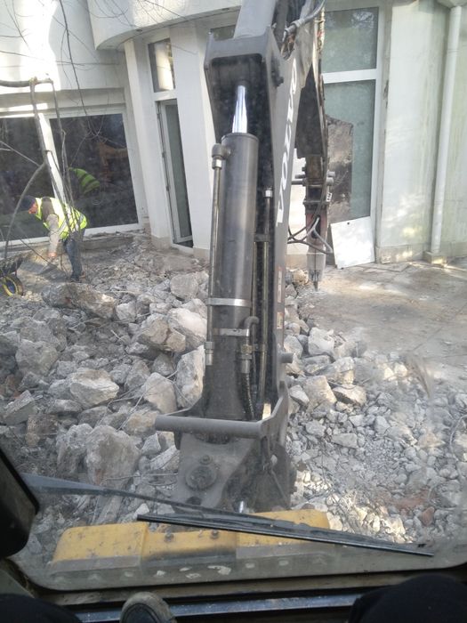 wyburzenia budynków , rozbiórki budynków