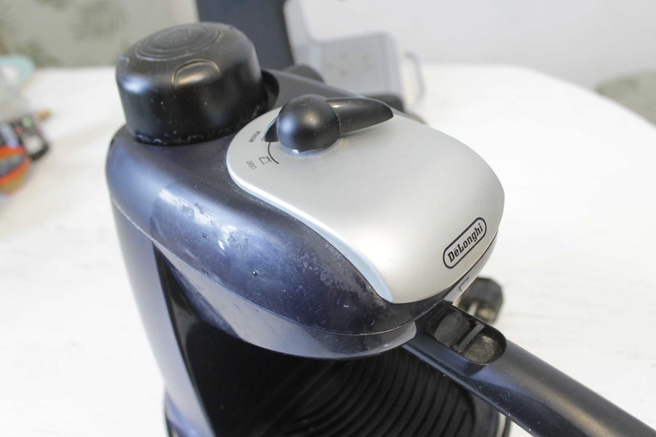 Кавоварка еспресо (ріжкова) Binatone EM-207 + Delonghi EC7 гарний стан
