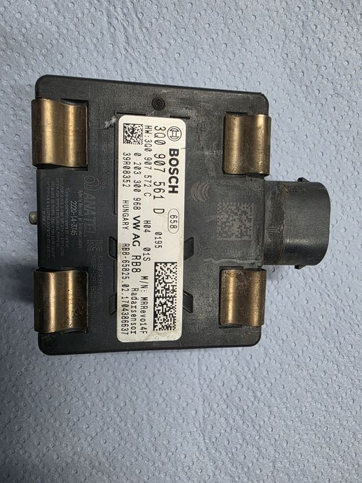 Vw Passat B8 Golf 7 radar pod aktywny tempomat