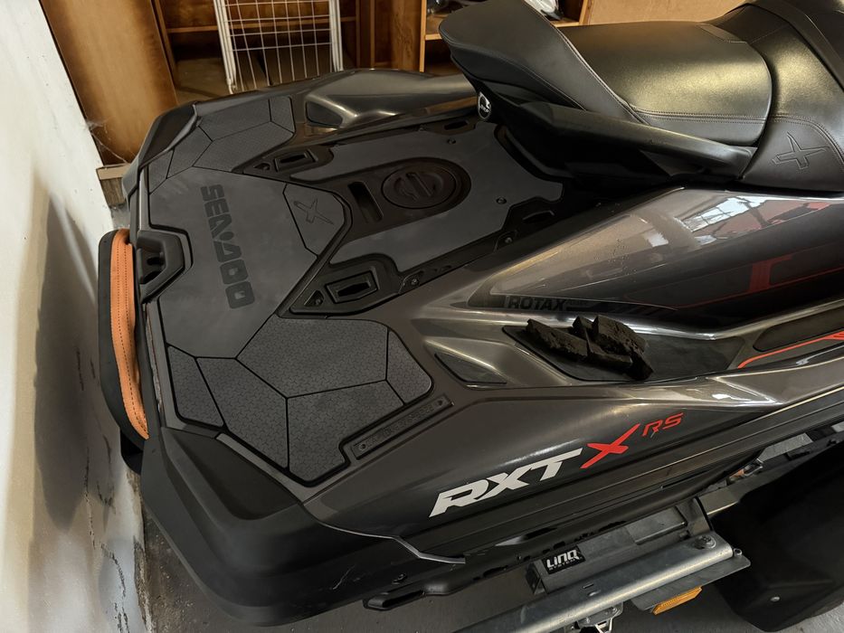 Skuter wodny BRP SeaDoo RXT X-RS 300
