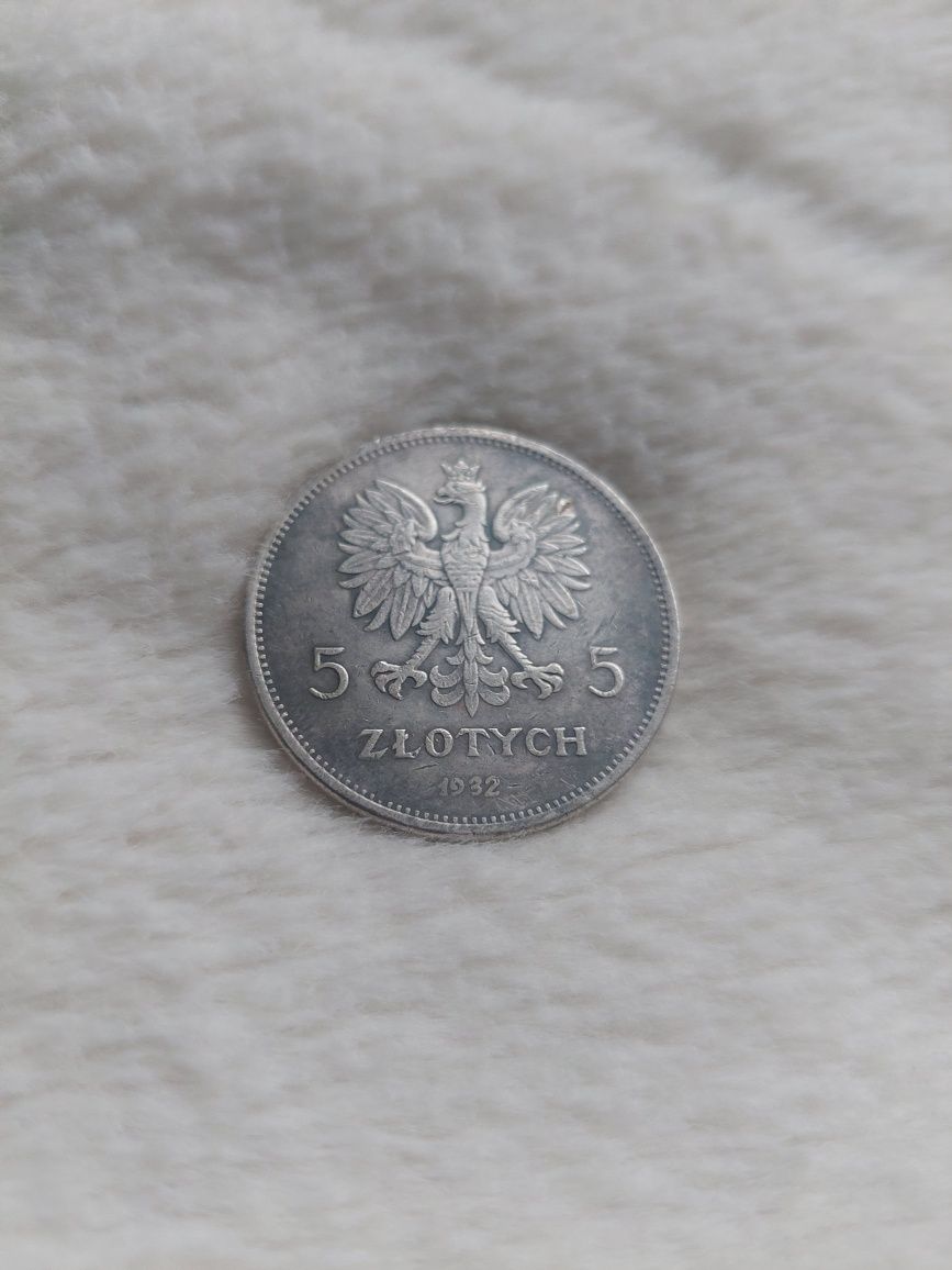 Piękna moneta 5 złotych Nike 1932 i kopia