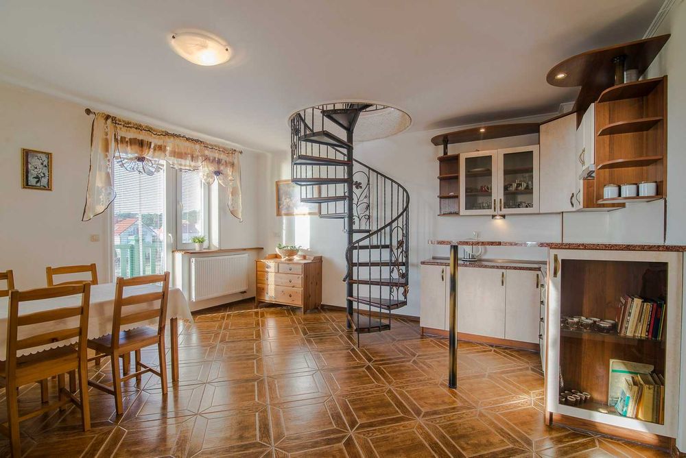 Apartament 2-3 pokojowe 4-8 osób