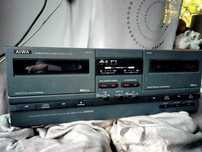 Dwukieszeniowy magnetofon kasetowy AIWA FX-W9 . Do średniej wieży .
