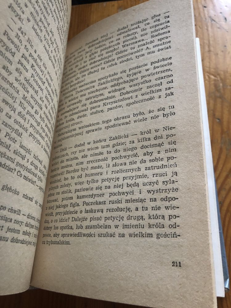 Dola i niedola, Józef Ignacy Kraszewski