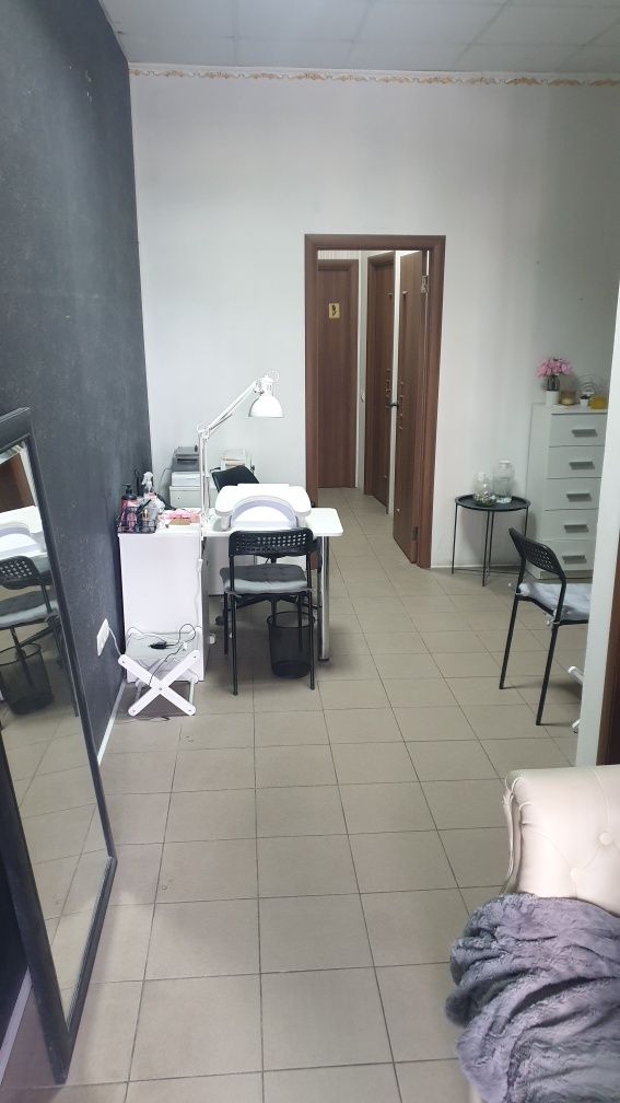 Сдаеться в аренду  кабинета 16м2   троещина