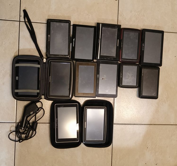 Nawigacje GSM i rejestratory