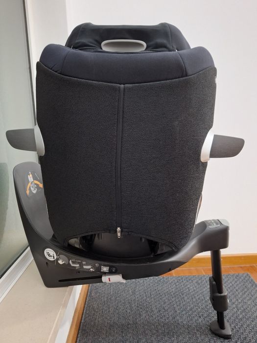 Cadeira auto CYBEX Platinum Sirona Z i-Size

(1)
Sirona Z i-Size