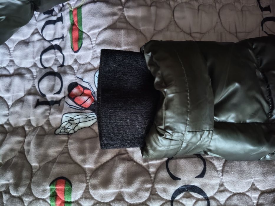 Зимова жіноча куртка пальто