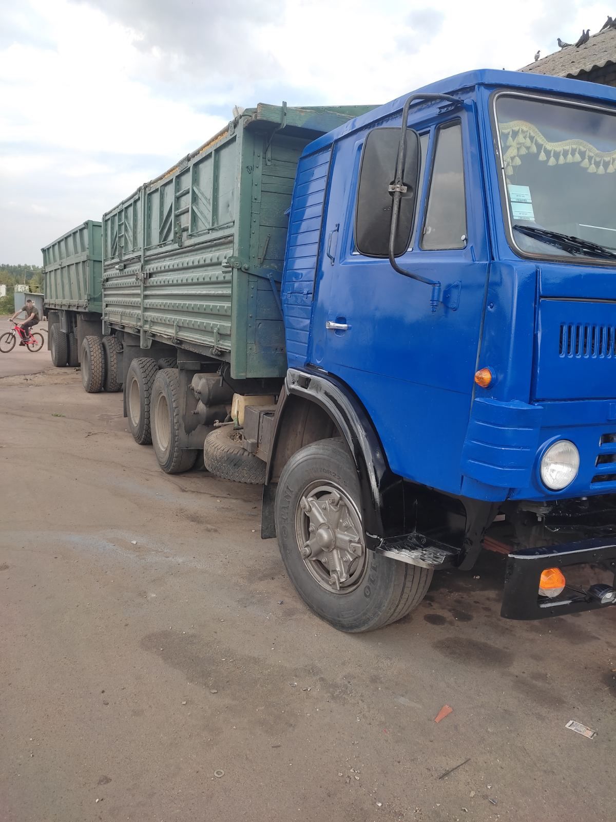 Продам КАМАЗ з причепом самоскид