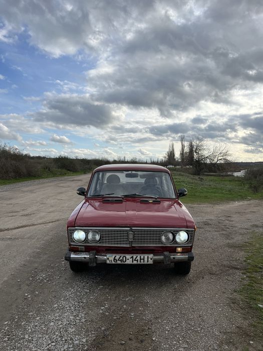 Продам ваз 2103