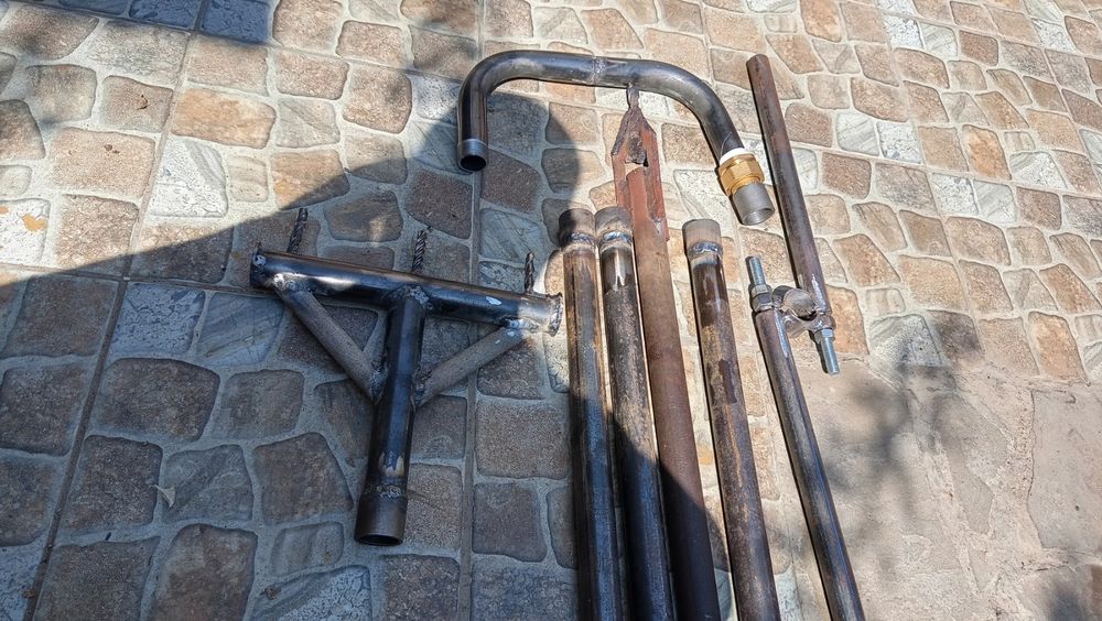 Продам дюймовые металлические трубы для бурения