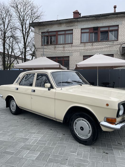 Волга (2410) газ (1989) год