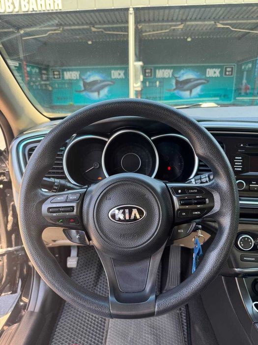 Продам Kia Optima 2015