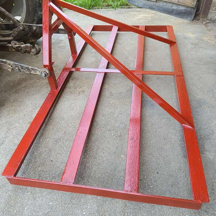 Niwelator terenu równiarka traktorek quad