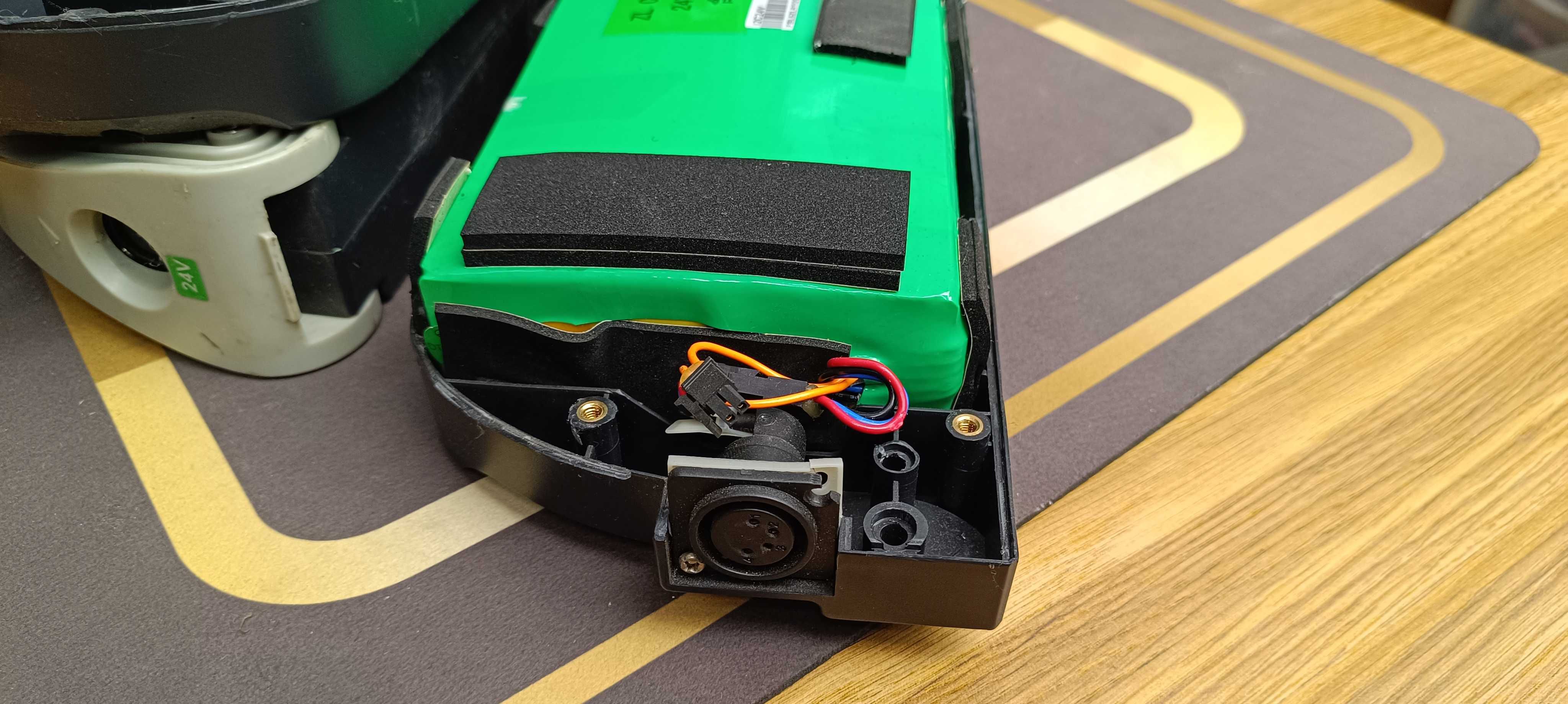 Батарея LI-ON -BOSCH powerpack -400 (не робоча !! )