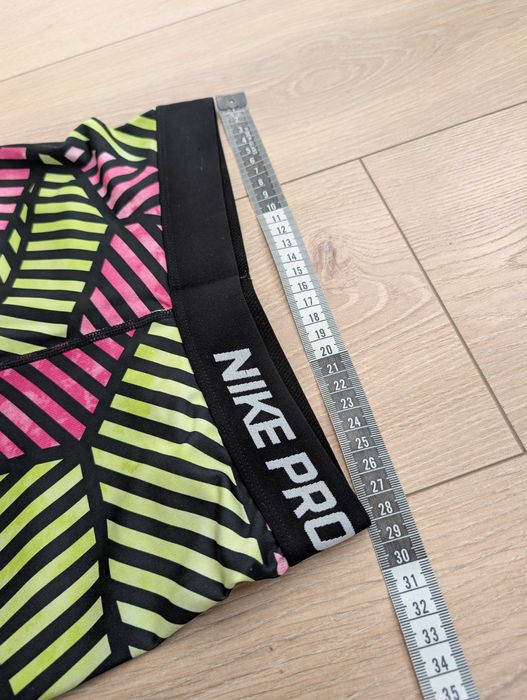 Nike pro legginsy