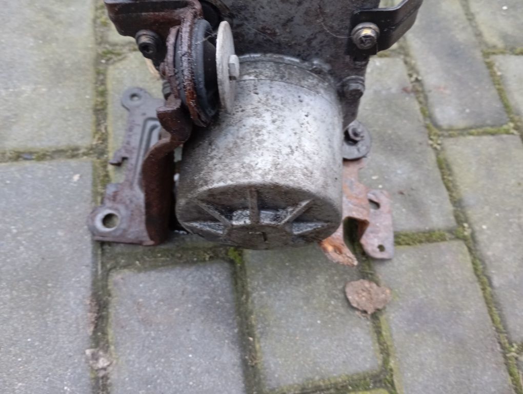 Pompa wspomagania scudo Expert Jumpy lll Wivaro C Zafira D