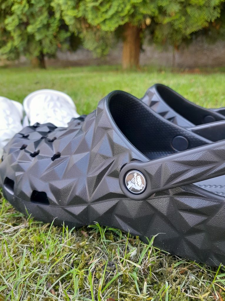 Crocs Classic Geometric New