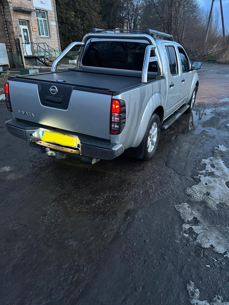 Nissan Navara 2011  232.500 2.5 d  Manual