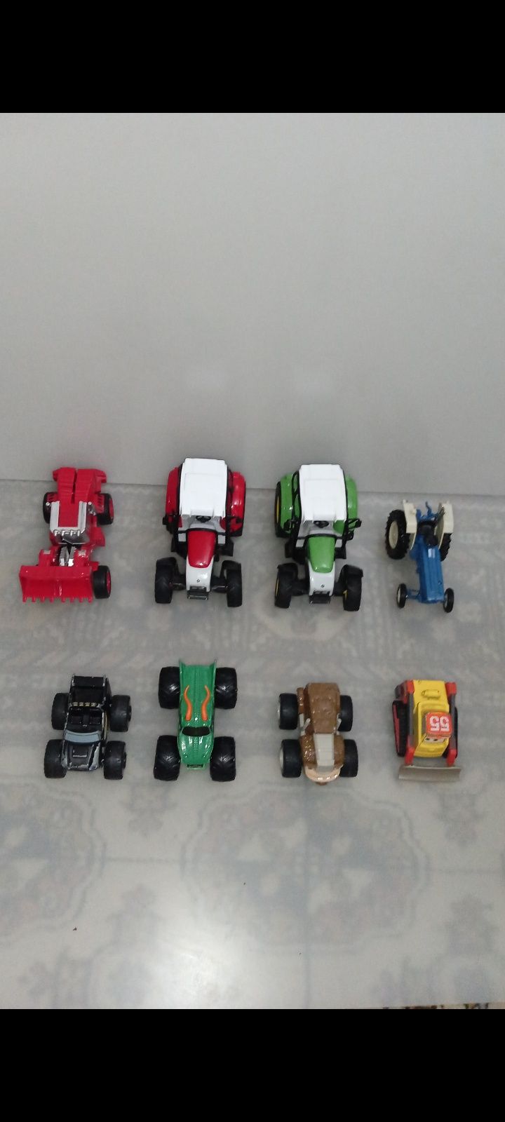 Miniaturas em Metal, Construção Civil e Agrícolas