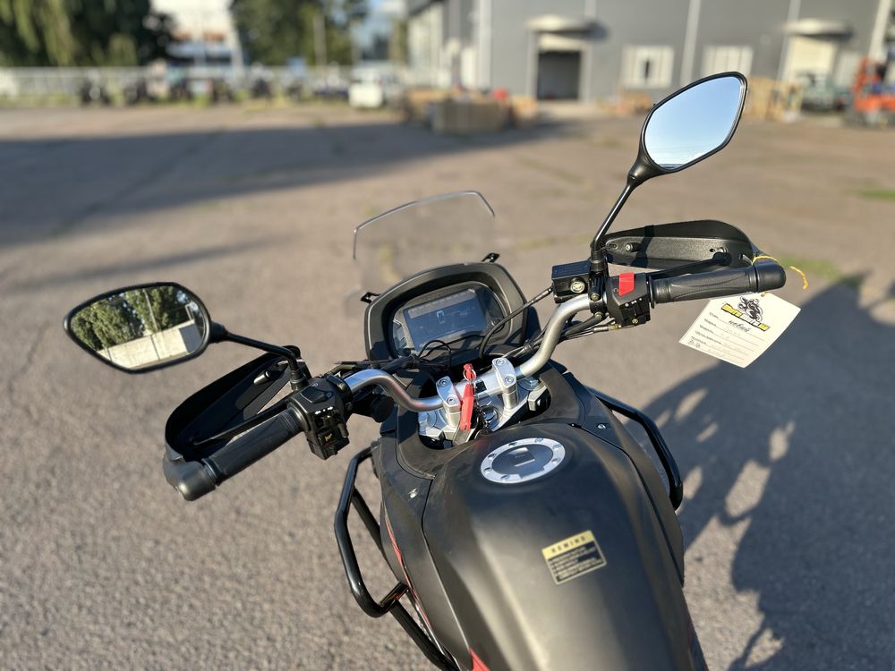 Новинка! Черкаси Мотоцикл SPARK SP300T-5