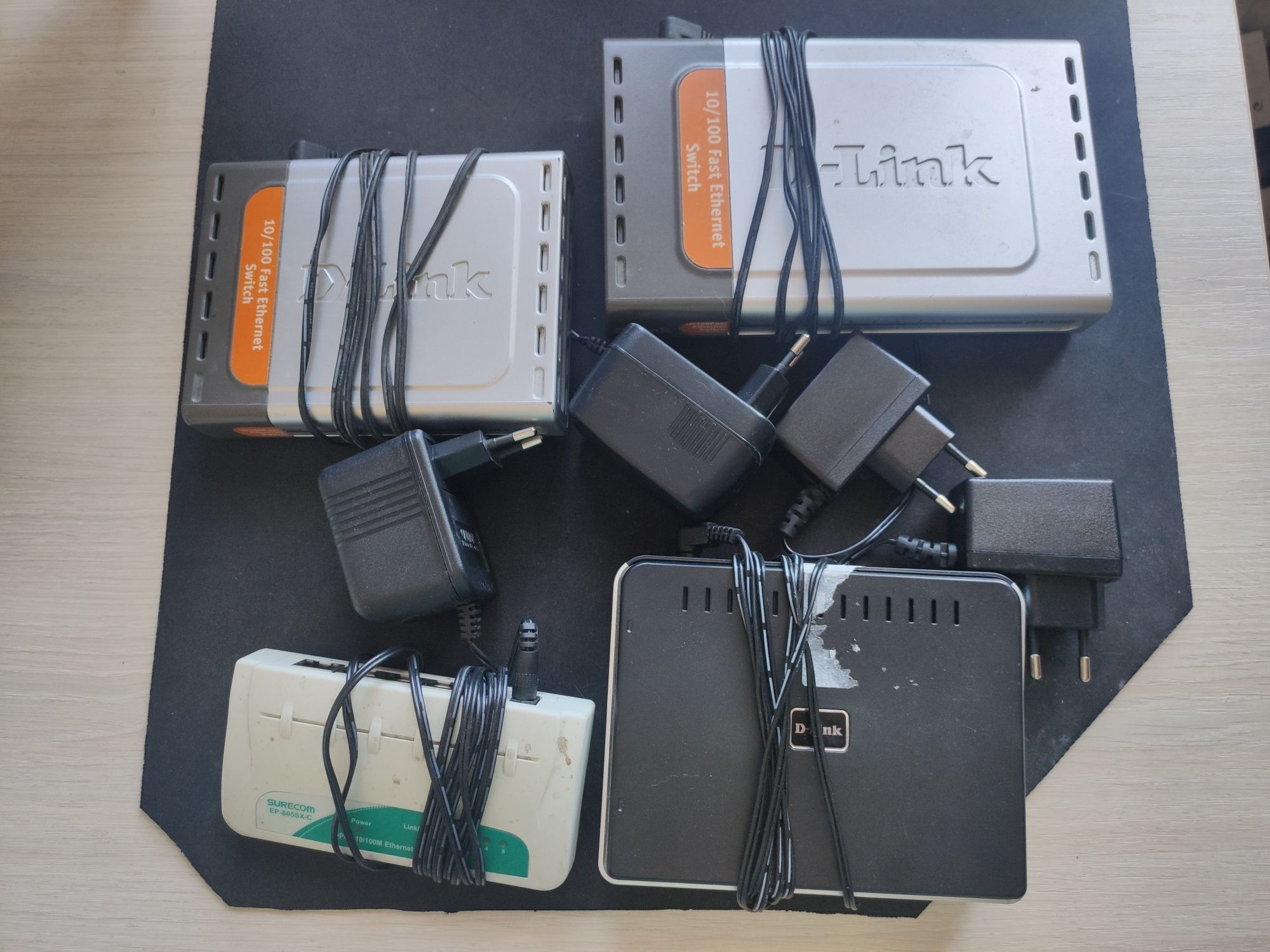 коммутатор switch 8 port D-link