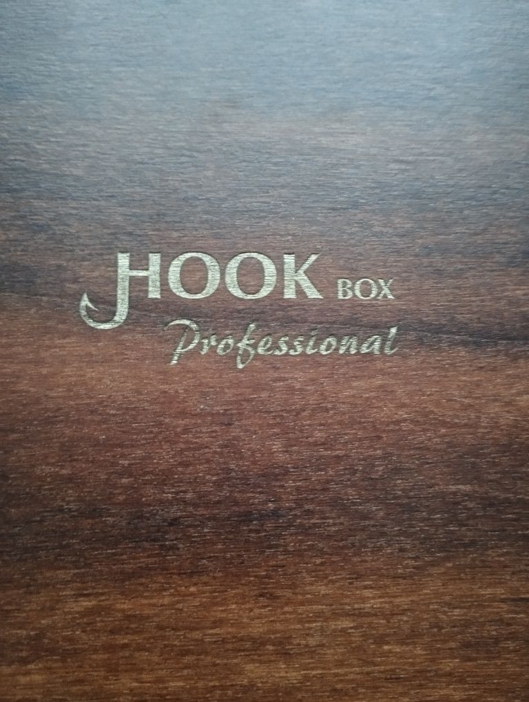 Pudełko na przypony Hookline Box Profesjonalne 72 piny / 20 cm NOWE