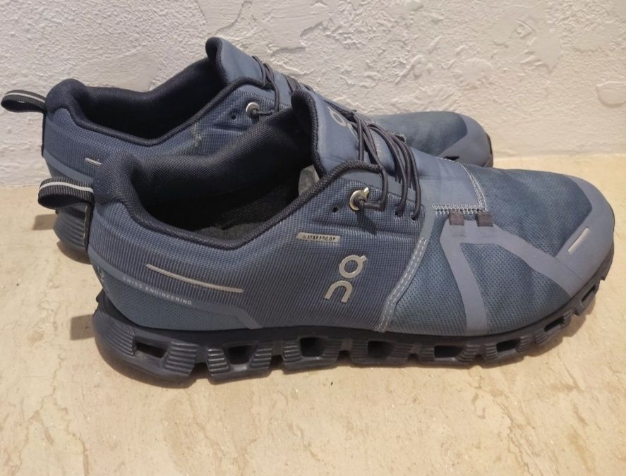 Снікерcи on Cloud 5 Waterproof 59.98531 Cиній 44.5p