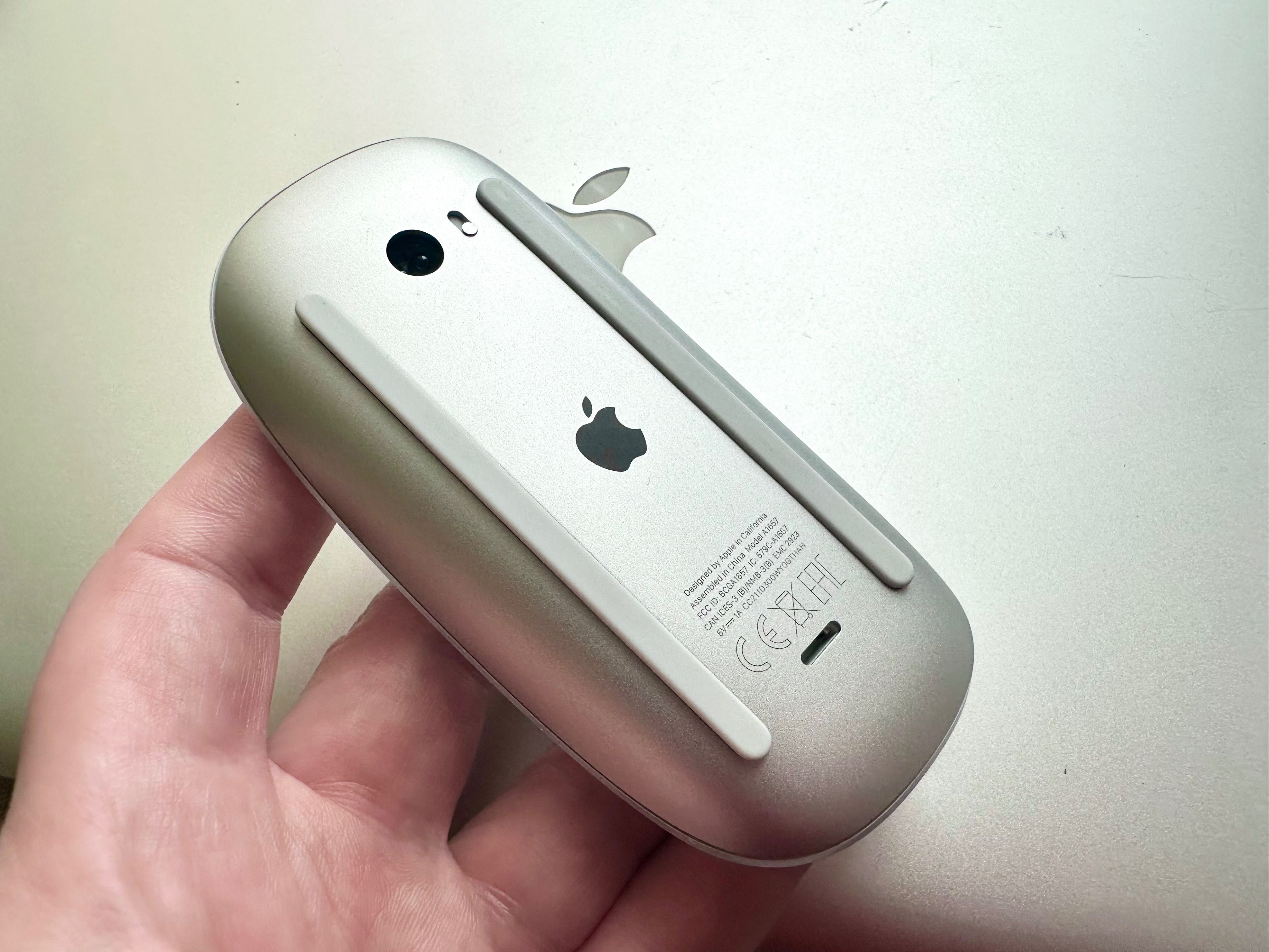 Apple Magic Mouse 2 A1657 у відмінному стані