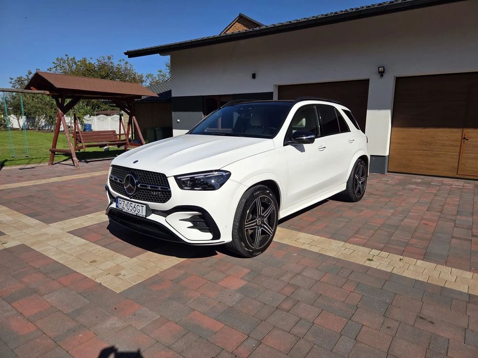 Mercedes-Benz GLE 7 Osobowy ACC Kamery 360 Pakiet AMG Idealny Zarejestrowany 7 osobowy