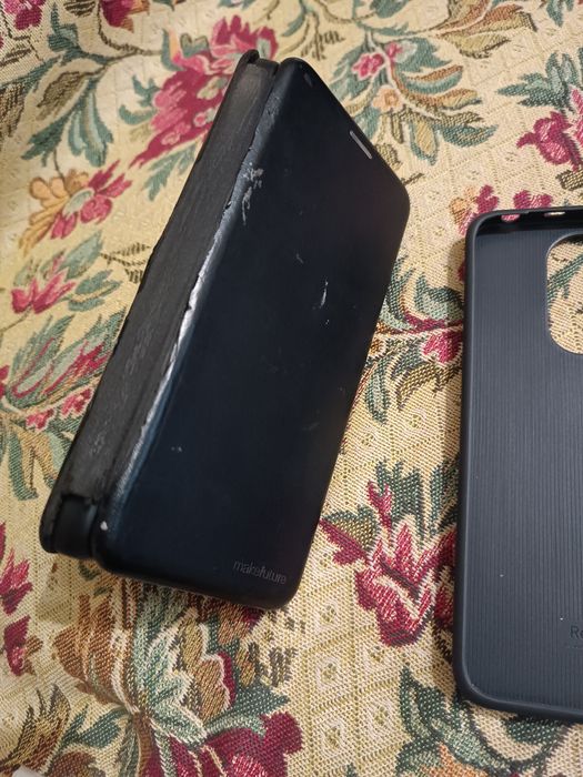 Продаються чехлы ( накладки ) на смартфоны Xiaomi