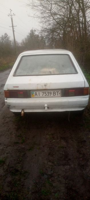 Продам москвича 2141 мотор ВАЗ 1.6 газ бензин