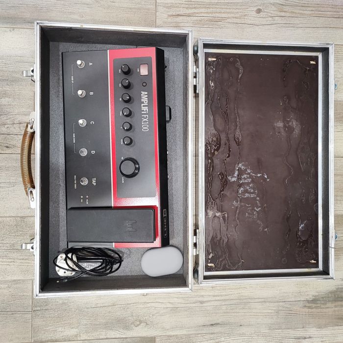 Гітарний процесор Line 6 AMPLIFi FX100