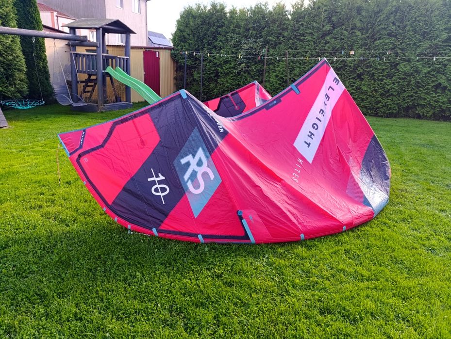 Latawiec Eleveight RS V8 10 m