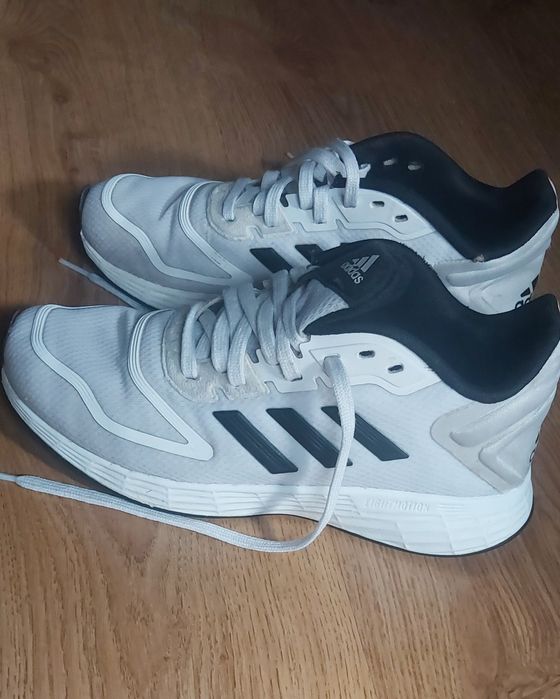 Adidasy dla dziewczynki