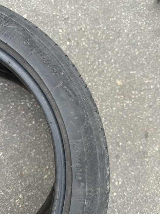 Продам 235 45 18 одне колесо в гарному стані!