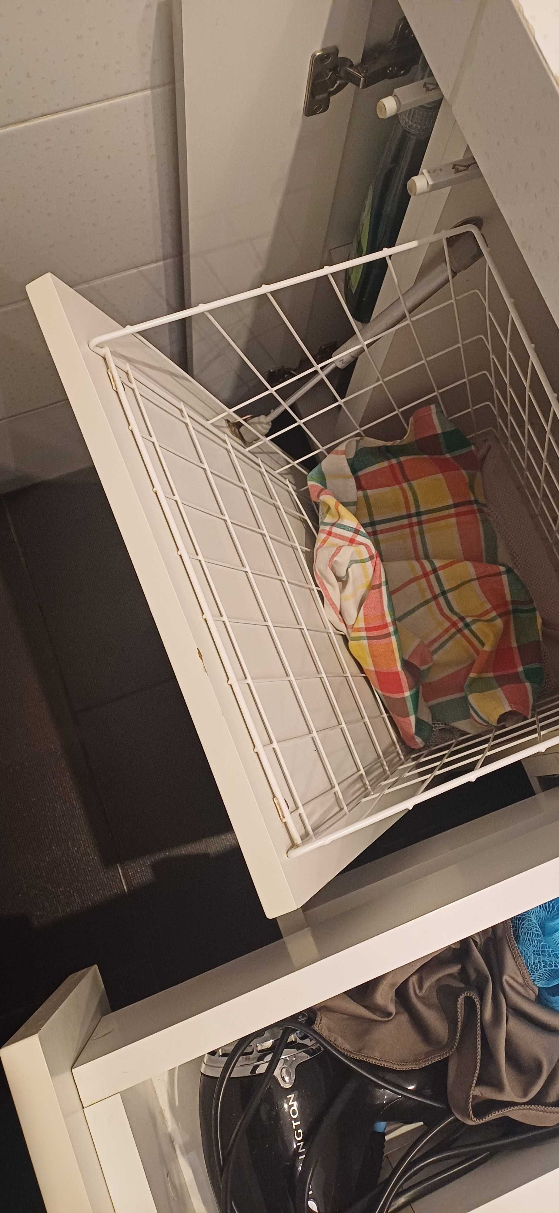 Szafki łazienkowe pod umywalkę -komplet