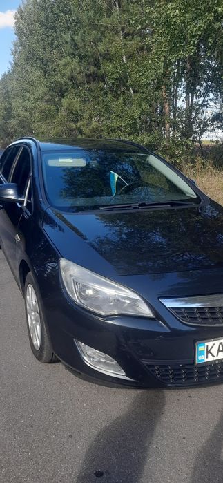 Opel Astra J 1.4 газ-бензин
