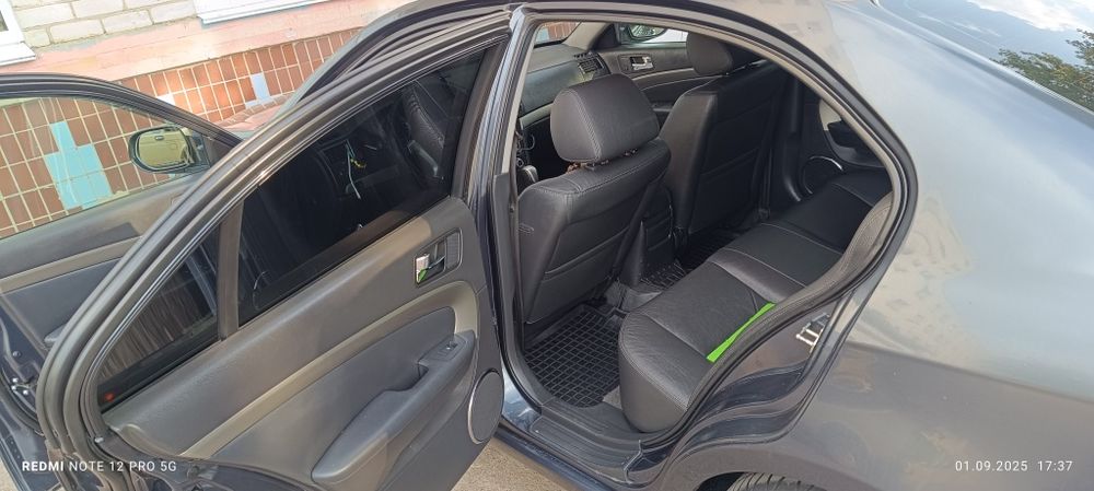 Шевроле епіка, сів поїхав. За деталями дзвоніть або пишіть.