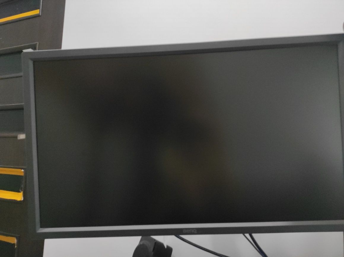 Monitor Benq 60ghz