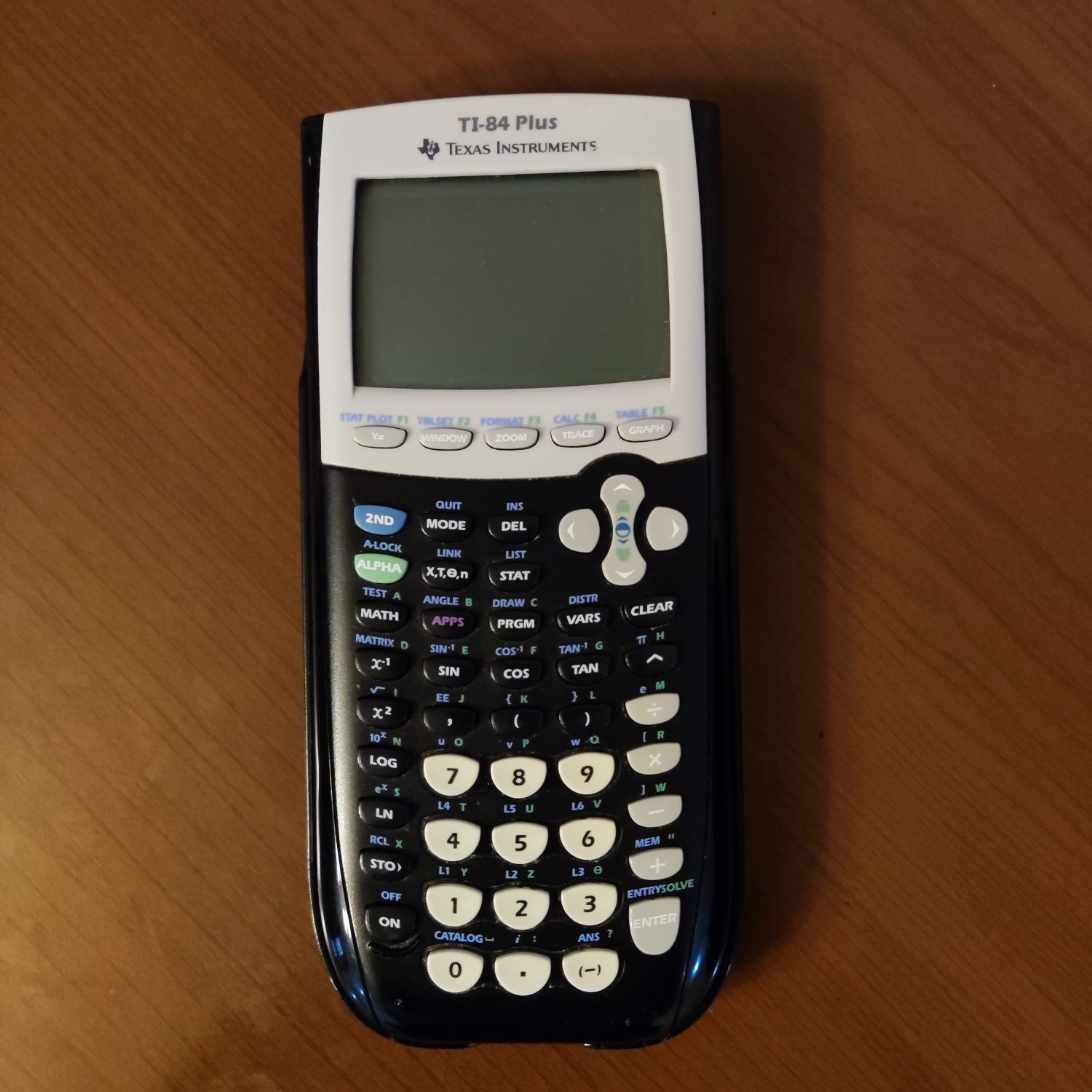 Calculadora Gráfica TEXAS TI-84 Plus