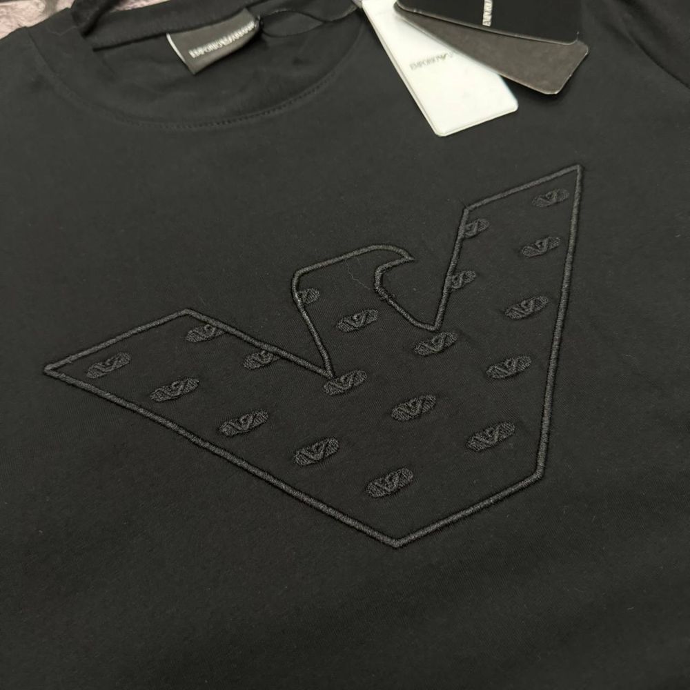 MEGA SALE Мужская футболка Emporio Armani в черном цвете размеры S-XXL