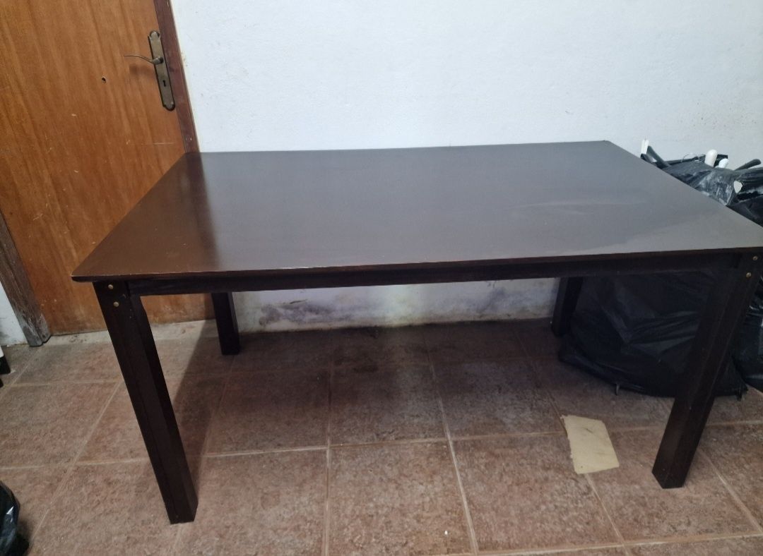 Mesa para sala castanho