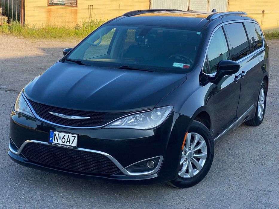 Chrysler Pacifica 2017