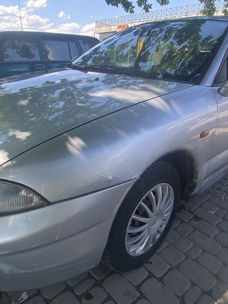 Mitsubishi Carisma 1.8 GDI